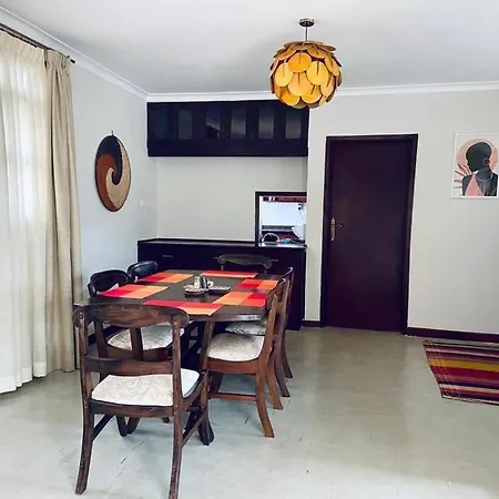 Spacious Residence With Garden Close To Acacia Mall Kololo Kampala Exterior photo