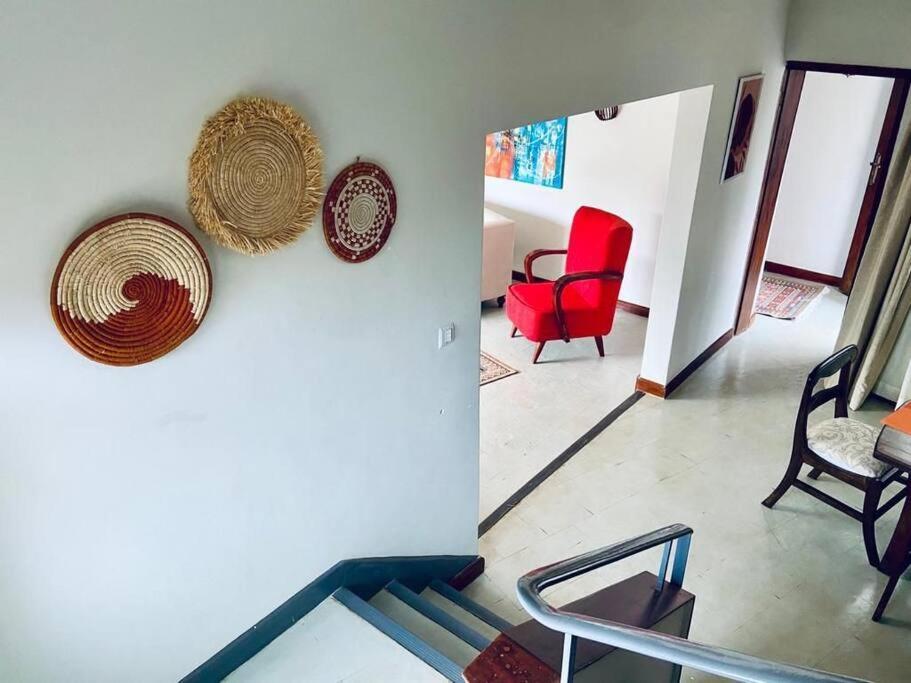 Spacious With Garden Close To Acacia Mall Kololo * Kampala