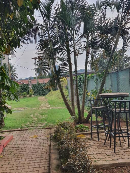 Holiday home Spacious With Garden Close To Acacia Mall Kololo Kampala